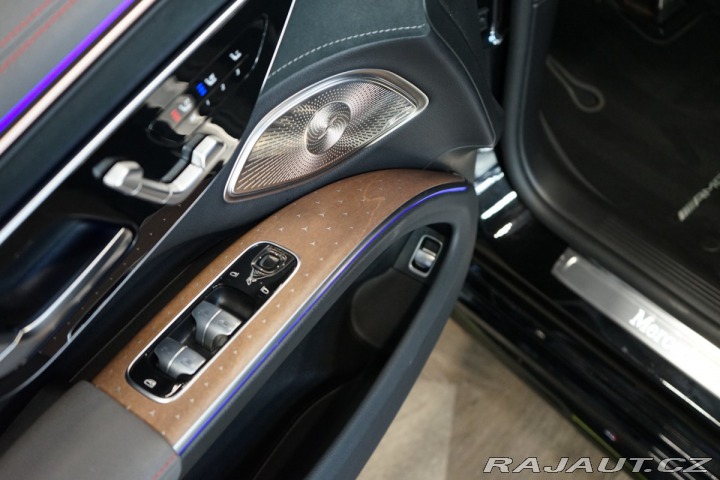 Mercedes-Benz EQS SUV*500*4M*PANO*360*ZÁRUK 2024