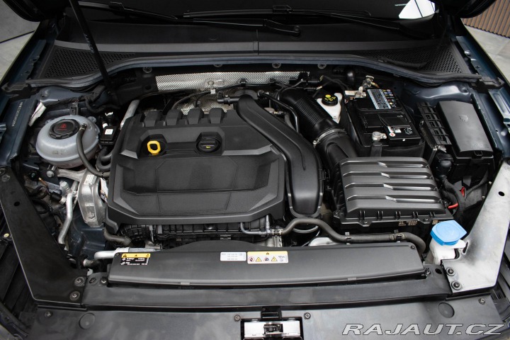 Volkswagen Passat 1.5 TSI BUSSINES*ACC*DPH* 2022