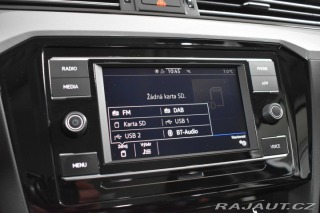 Volkswagen Passat 1.5 TSI BUSSINES*ACC*DPH* 2022