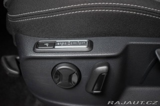 Volkswagen Passat 1.5 TSI BUSSINES*ACC*DPH* 2022