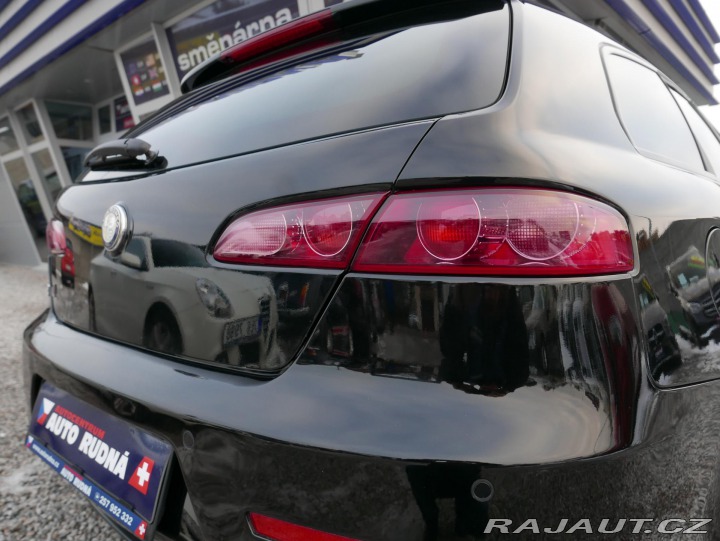 Alfa Romeo 159 SW 1,8TBi Ti REZERVACE 2009