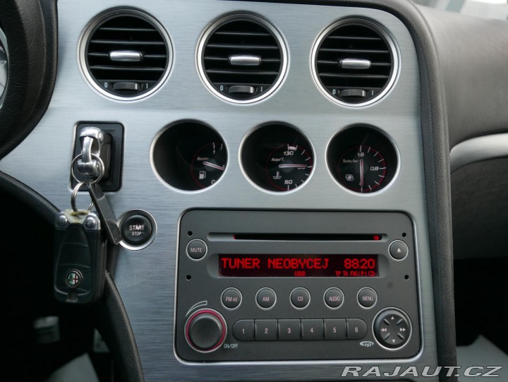 Alfa Romeo 159 SW 1,8TBi Ti REZERVACE 2009