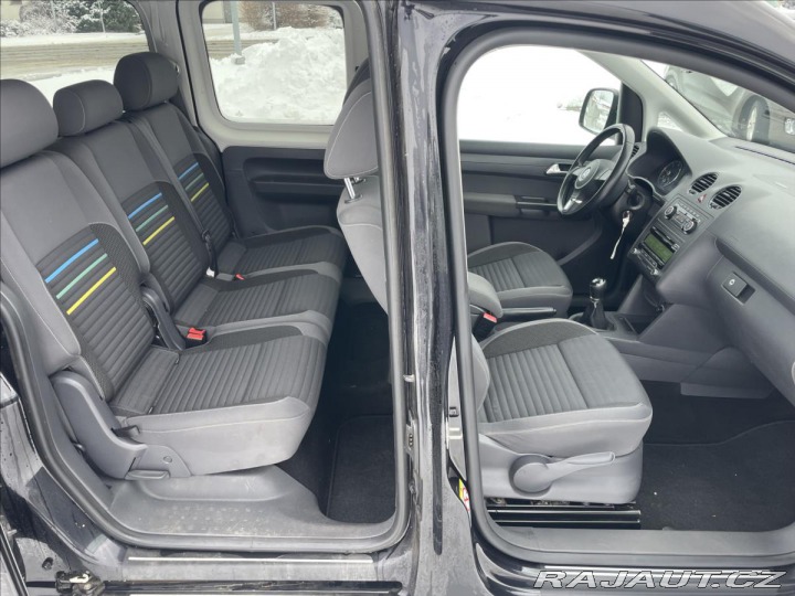 Volkswagen Caddy 2,0 TDi 103kw MAXI SOCCER 2014