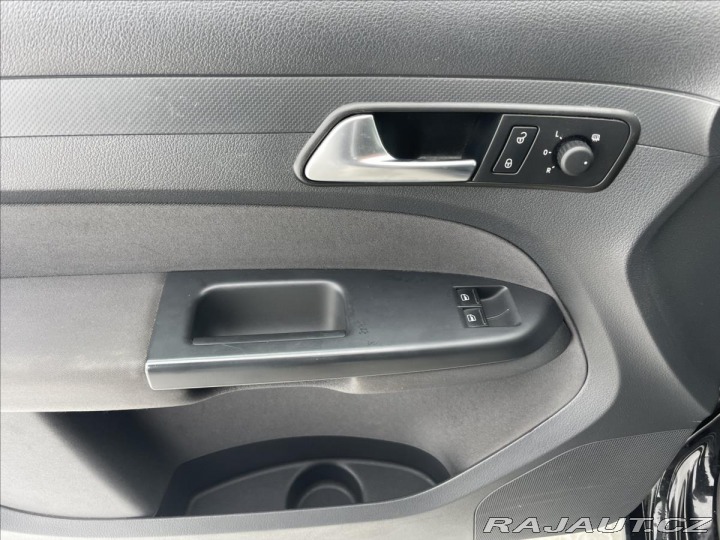 Volkswagen Caddy 2,0 TDi 103kw MAXI SOCCER 2014