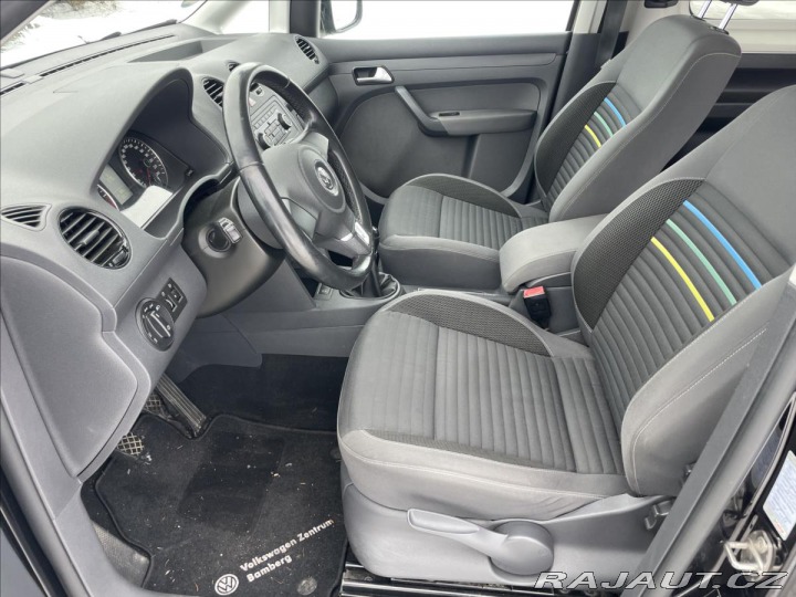 Volkswagen Caddy 2,0 TDi 103kw MAXI SOCCER 2014