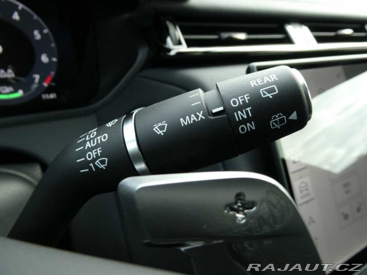 Land Rover Range Rover Velar 2,0 Dynamic SE P400e 4x4 2025