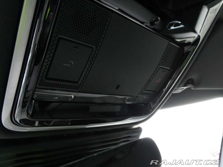 Land Rover Range Rover Velar 2,0 Dynamic SE P400e 4x4 2025