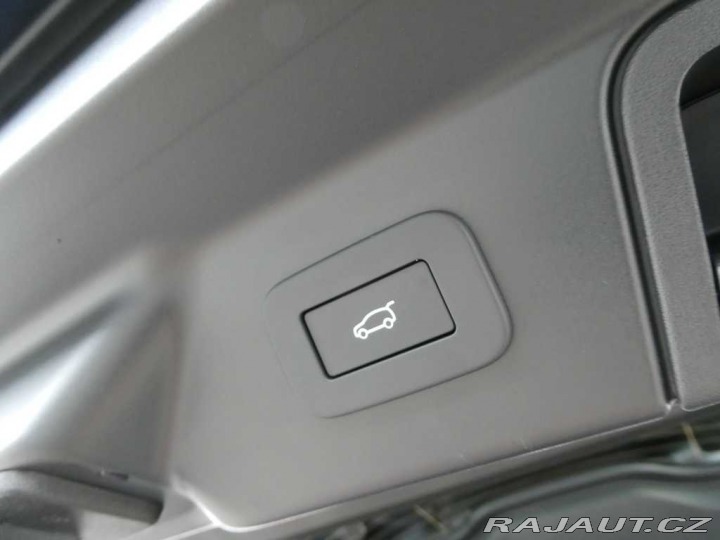 Land Rover Range Rover Velar 2,0 Dynamic SE P400e 4x4 2025