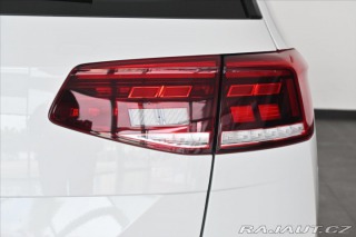 Volkswagen Passat 2,0 TDI 110kW BUSINESS Zá 2021