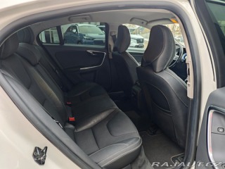 Volvo S60 2.4 D5 AWD R-Design 158kW 2011