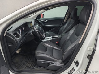 Volvo S60 2.4 D5 AWD R-Design 158kW 2011