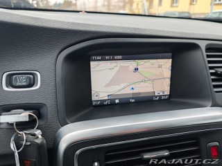 Volvo S60 2.4 D5 AWD R-Design 158kW 2011