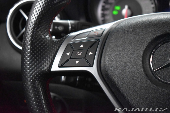 Mercedes-Benz GLA 200 CDI 100kW REZERVACE 2014