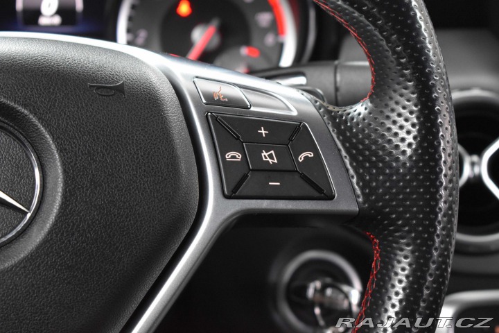 Mercedes-Benz GLA 200 CDI 100kW AUTOMAT*KAM 2014