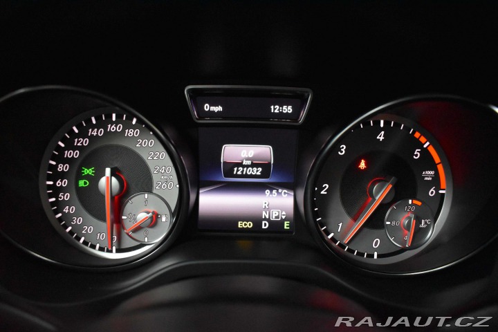 Mercedes-Benz GLA 200 CDI 100kW REZERVACE 2014