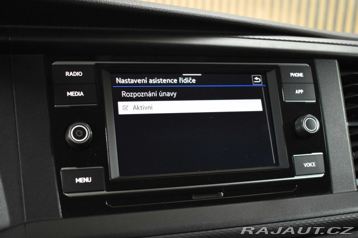 Volkswagen Caravelle 2.0 TDI 9.MÍST*MIRROR LIN 2023