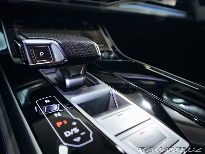 Audi Q8 55TFSI Quattro Sline 250k 2020