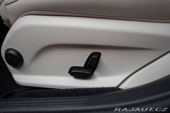 Mercedes-Benz E 220d 4M AVANTGARDE*TAŽNÉ* 2022