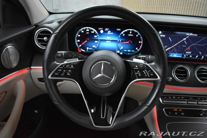 Mercedes-Benz E 220d 4M AVANTGARDE*TAŽNÉ* 2022