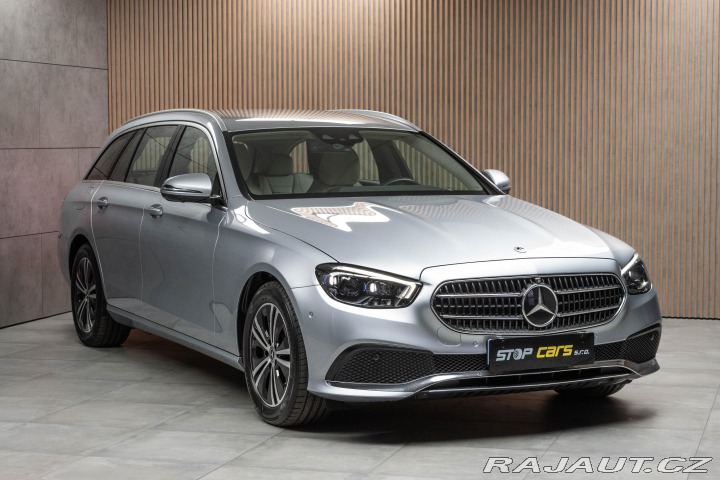 Mercedes-Benz E 220d*REZERVACE* 2022