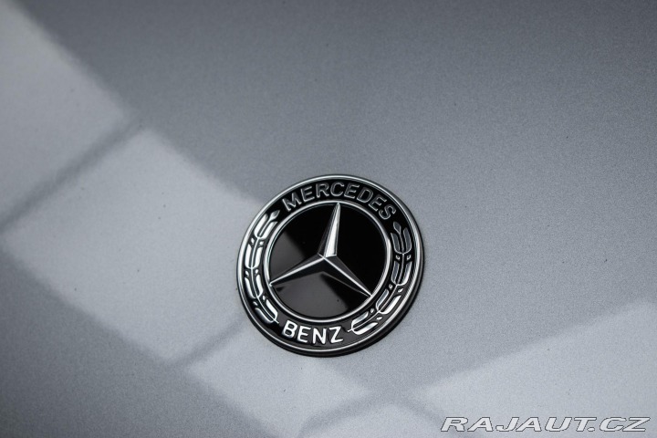 Mercedes-Benz E 220d*REZERVACE* 2022