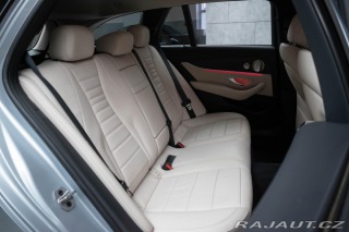 Mercedes-Benz E 220d 4M AVANTGARDE*TAŽNÉ* 2022