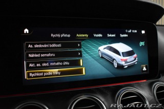 Mercedes-Benz E 220d 4M AVANTGARDE*TAŽNÉ* 2022