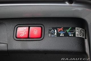 Mercedes-Benz E 220d 4M AVANTGARDE*TAŽNÉ* 2022