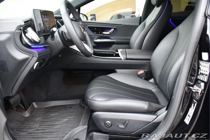 Mercedes-Benz EQE 300 1M 4L-ZÁRUKA 2025