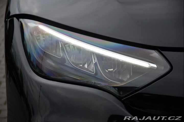 Mercedes-Benz EQE 300 1M 4L-ZÁRUKA 2025