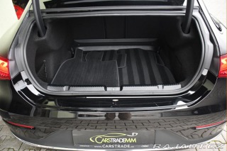 Mercedes-Benz EQE 300 1800