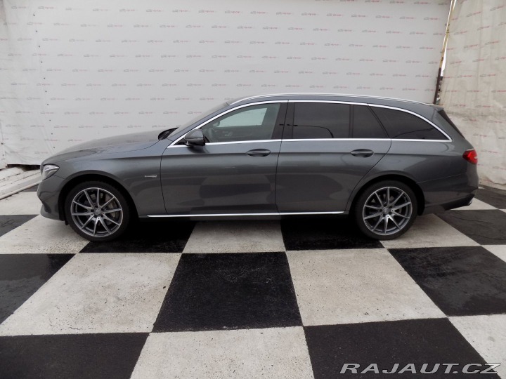 Mercedes-Benz E 400d/4-Matic/Full-LED/Web 2018