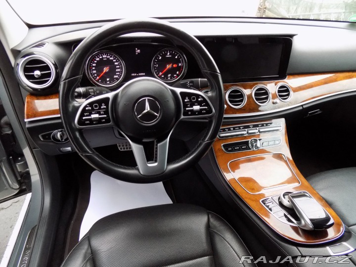 Mercedes-Benz E 400d/4-M/Full-LED/Webasto 2018