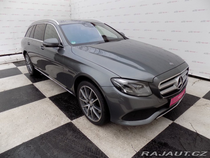Mercedes-Benz E 400d/4-Matic/Full-LED/Web 2018