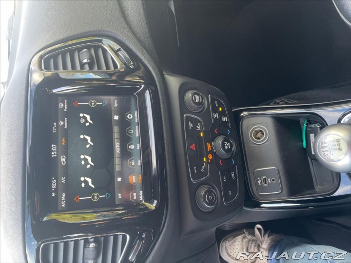 Jeep Compass 1,6 Multijet Limited bez 2020