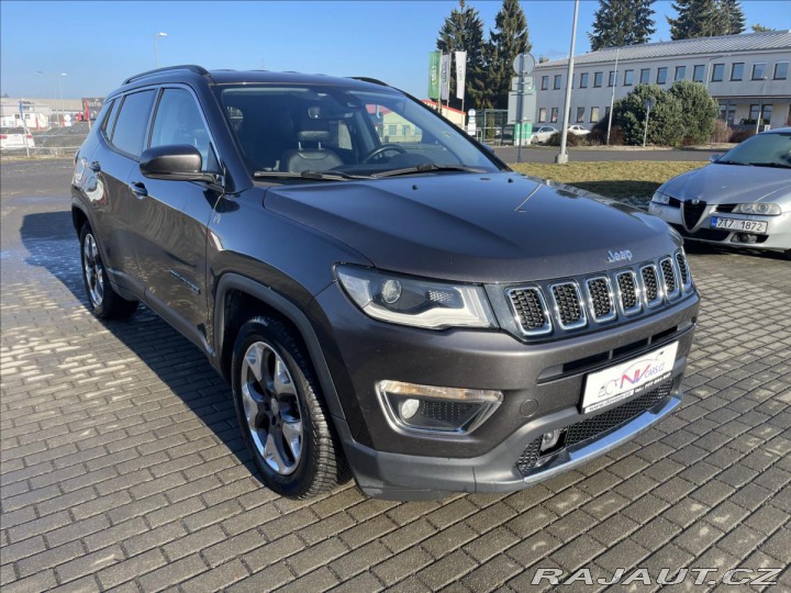 Jeep Compass 1,6 Multijet Limited Tažn 2020