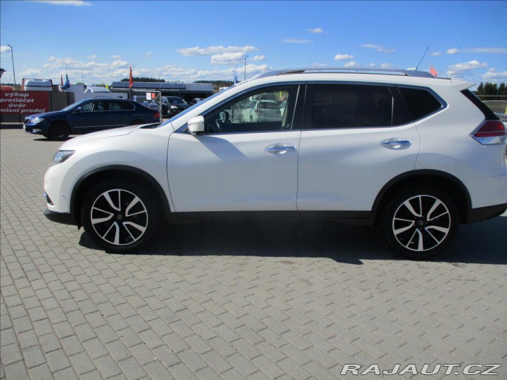 Nissan X-Trail 1,6 dCi 130 Tekna Automat 2015