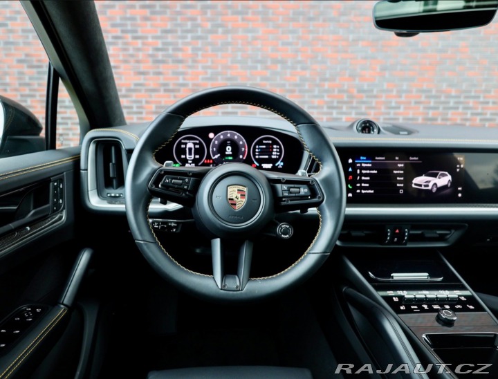 Porsche Cayenne Coupe 3.0 V6 E-Hybrid 34 2025