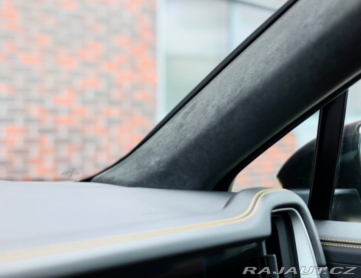 Porsche Cayenne Coupe 3.0 V6 E-Hybrid 34 2025