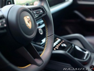 Porsche Cayenne Coupe 3.0 V6 E-Hybrid 34 2025