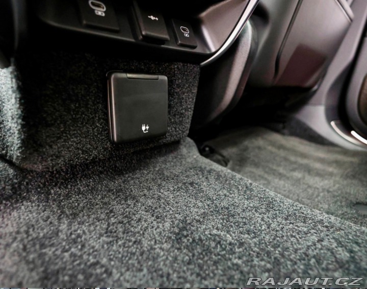 Land Rover Range Rover P550e Autobiography *23” 2024