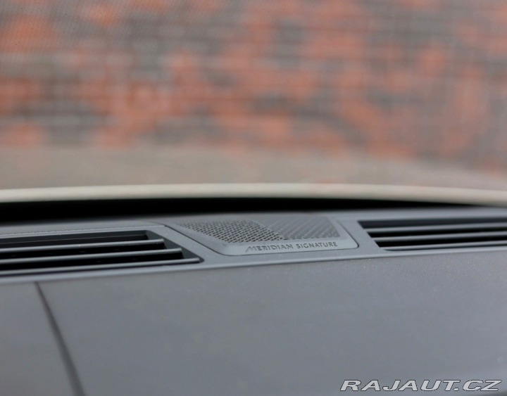 Land Rover Range Rover P550e Autobiography *23” 2024