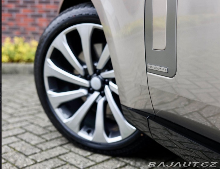 Land Rover Range Rover P550e Autobiography *23” 2024