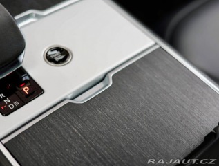 Land Rover Range Rover P550e Autobiography *23” 2024