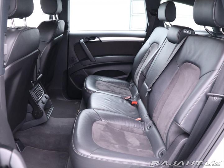 Audi Q7 3,0 TDI 176kW Quattro CZ 2010