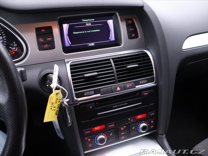 Audi Q7 3,0 TDI 176kW Quattro CZ 2010