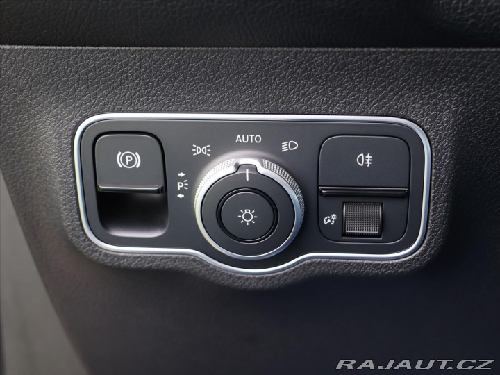 Mercedes-Benz GLB 2,0 200d 4MATIC AMG Premi 2025