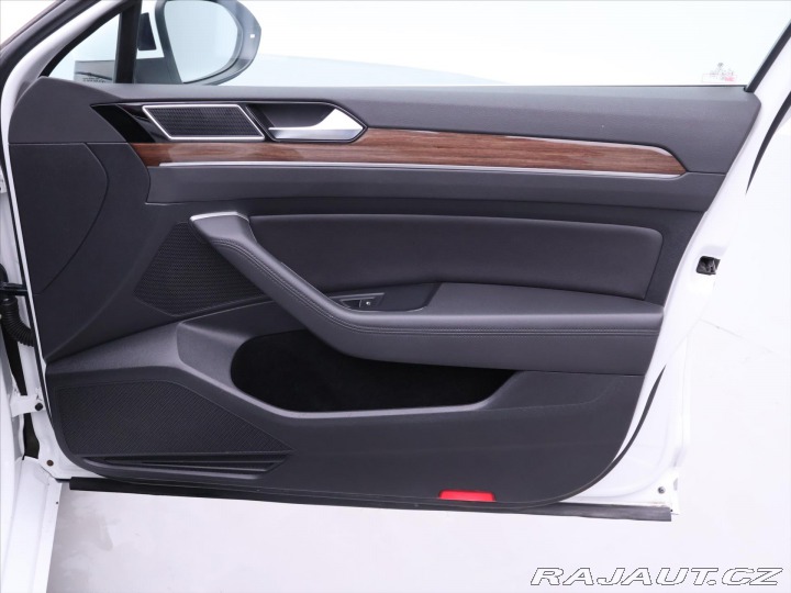 Volkswagen Passat 2,0 TDI 140kW 4Motion CZ 2016