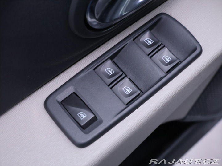 Dacia Lodgy 1,2 TCE Blackline Navi Ků 2014