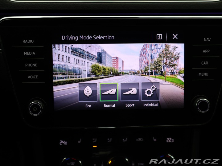 Škoda Superb 2,0 TDI 140kW DSG Style 4 2020